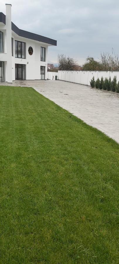 Accent Garden Apartment Deva Exterior foto